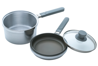 昭和生まれの無水鍋 今とても人気です カヤノ オンラインマガジン 生活を楽しむウェブマガジン