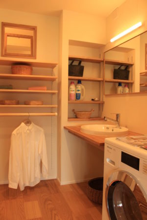 洗面所 洗面化粧台のいろいろ カヤノ オンラインマガジン 生活を楽しむウェブマガジン 洗面所 洗面化粧台のいろいろ カヤノ オンラインマガジン 生活を楽しむウェブマガジン