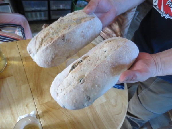 イタリアのパンです フォルノ ア レンニャ パネッツァ さんのパン 取り扱います カヤノ オンラインマガジン 生活を楽しむウェブマガジン